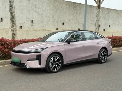 Geely Galaxy L6 · 2024 год