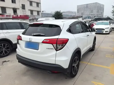 Honda Vezel 2021, 51600 км, за 8931.55 USD - фото 7
