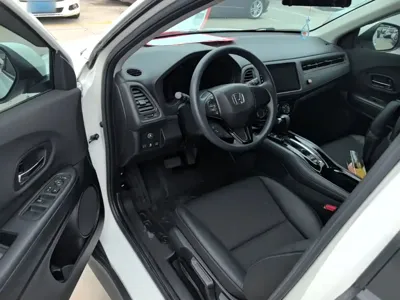 Honda Vezel 2021, 51600 км, за 8931.55 USD - фото 16