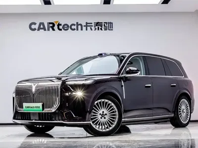 Voyah 岚图泰山 · 2026 год