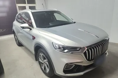 Hongqi HS5 2019, 97000 км, за 11741 USD