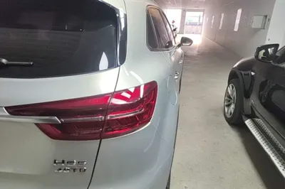 Hongqi HS5 2019, 97000 км, за 11741 USD - фото 9