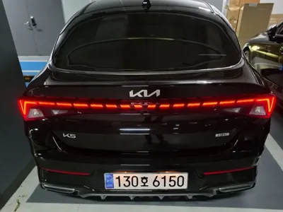 Kia K5 2023, 33000 км, за 9915.4 USD