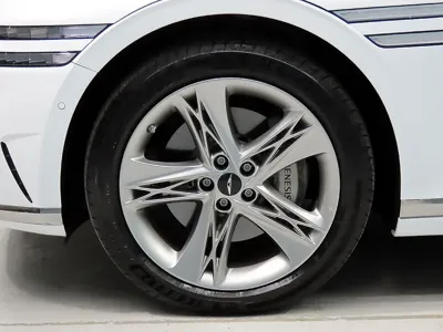 Genesis G90 2025, 5720 км, за 56124.46 USD