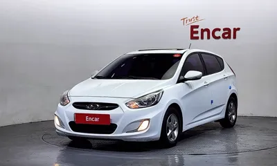 Hyundai Accent · 2011 год