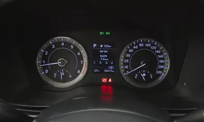 Hyundai Venue 2021, 83617 км, за 9107.48 USD - фото 8