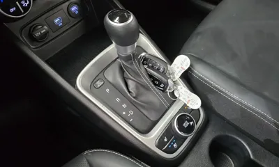 Hyundai Venue 2021, 83617 км, за 9107.48 USD - фото 9
