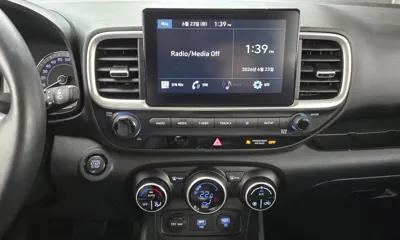 Hyundai Venue 2021, 83617 км, за 9107.48 USD - фото 18