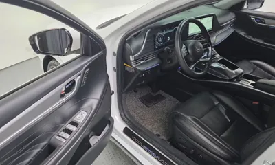 Hyundai Grandeur 2020, 66453 км, за 15426.02 USD - фото 13