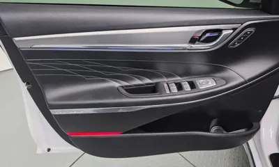 Hyundai Grandeur 2020, 66453 км, за 15426.02 USD - фото 24