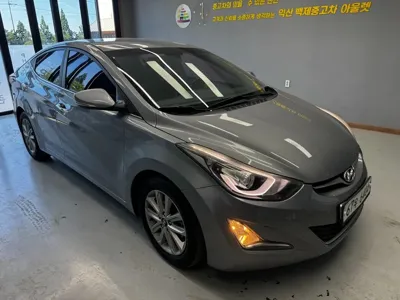 Hyundai Avante · 2015 год