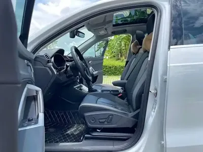 Audi Q3 2020, 80000 км, за 11594.83 USD