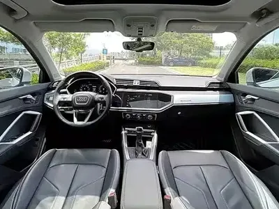 Audi Q3 2020, 80000 км, за 11594.83 USD
