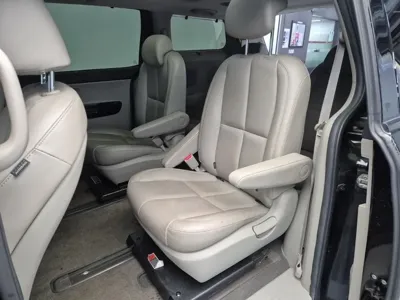 Kia Canival 2019, 209940 км, за 6557.7 USD - фото 11