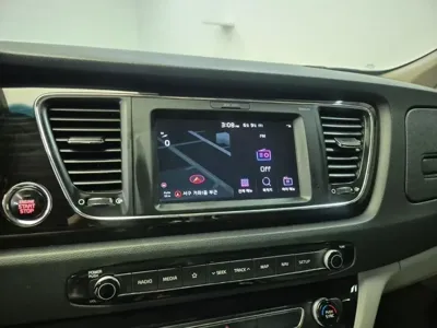Kia Canival 2019, 209940 км, за 6557.7 USD - фото 14