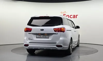 Kia Canival 2019, 208856 км, за 7032.62 USD