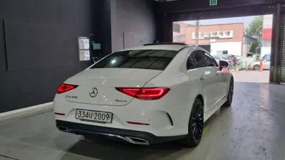 Mercedes-Benz CLS-Class 2020, 74000 км, за 31508.47 USD