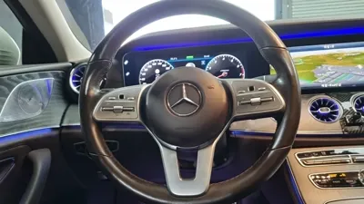 Mercedes-Benz CLS-Class 2020, 74000 км, за 31508.47 USD - фото 9