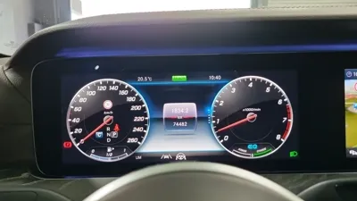 Mercedes-Benz CLS-Class 2020, 74000 км, за 31508.47 USD - фото 17