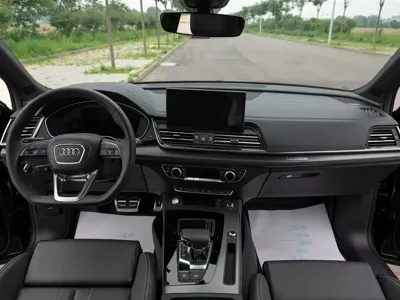 Audi Q5L 2024, 20000 км, за 32109.13 USD - фото 7