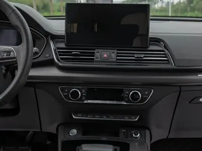 Audi Q5L 2024, 20000 км, за 32109.13 USD - фото 8