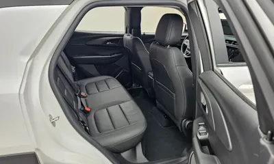 ChevroletGMDaewoo Trailblazer 2023, 64118 км, за 10726.12 USD - фото 12