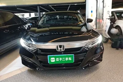 Honda Accord 2018, 100700 км, за 13639 USD