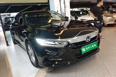 Honda Accord 2018, 100700 км, за 13639 USD