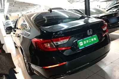 Honda Accord 2018, 100700 км, за 13639 USD