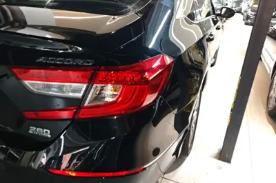 Honda Accord 2018, 100700 км, за 13639 USD - фото 9