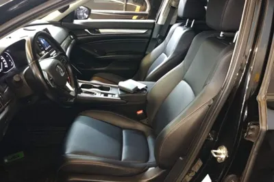 Honda Accord 2018, 100700 км, за 13639 USD - фото 17