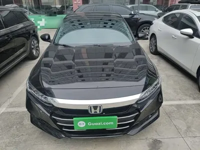 Honda Accord 2023, 92300 км, за 14743.68 USD