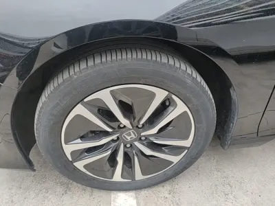 Honda Accord 2023, 92300 км, за 14743.68 USD - фото 23