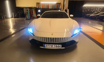 Ferrari Roma 2026, 1950 км, за 272416.97 USD