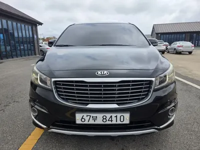 Kia Canival 2015, 174000 км, за 5513.98 USD