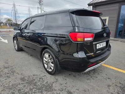 Kia Canival 2015, 174000 км, за 5472.32 USD - фото 7