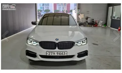 BMW 5-Series · 2018 год