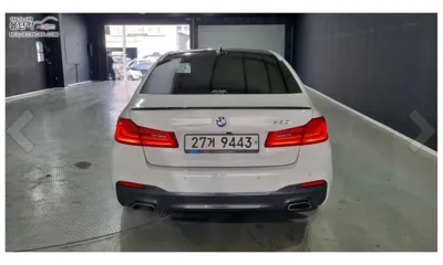 BMW 5-Series 2018, 79900 км, за 18045.61 USD
