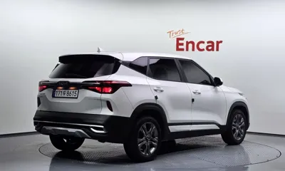 Kia Seltos 2023, 71333 км, за 12890.01 USD