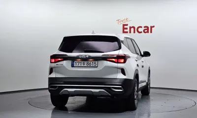 Kia Seltos 2023, 71333 км, за 12890.01 USD