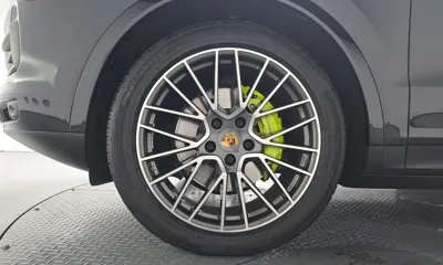 Porsche Cayenne 2021, 51136 км, за 53745.96 USD