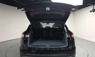 Porsche Cayenne 2021, 51136 км, за 53745.96 USD - фото 20