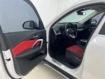 BMW X1 2023, 23000 км, за 33130.7 USD - фото 9