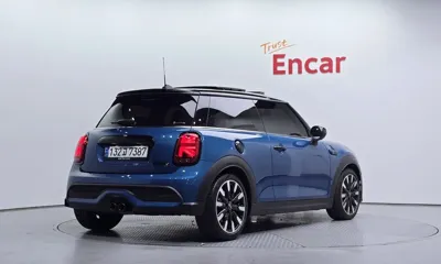 MINI Cooper 2022, 3111 км, за 18434.09 USD