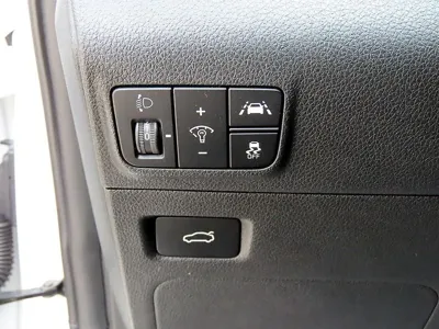 Kia K5 2022, 66044 км, за 19029.8 USD - фото 12