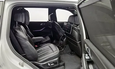 BMW X7 2020, 55275 км, за 49163.23 USD - фото 12