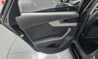 Audi A4 2016, 105854 км, за 7607.98 USD - фото 25