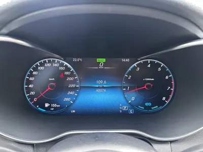 Mercedes-Benz C-Class 2021, 40000 км, за 20365.64 USD