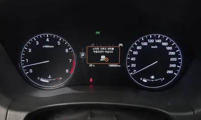 Hyundai Genesis 2016, 108502 км, за 8385.88 USD - фото 8