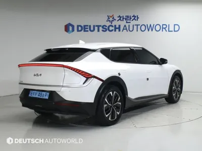 Kia EV6 2022, 216997 км, за 12490.25 USD